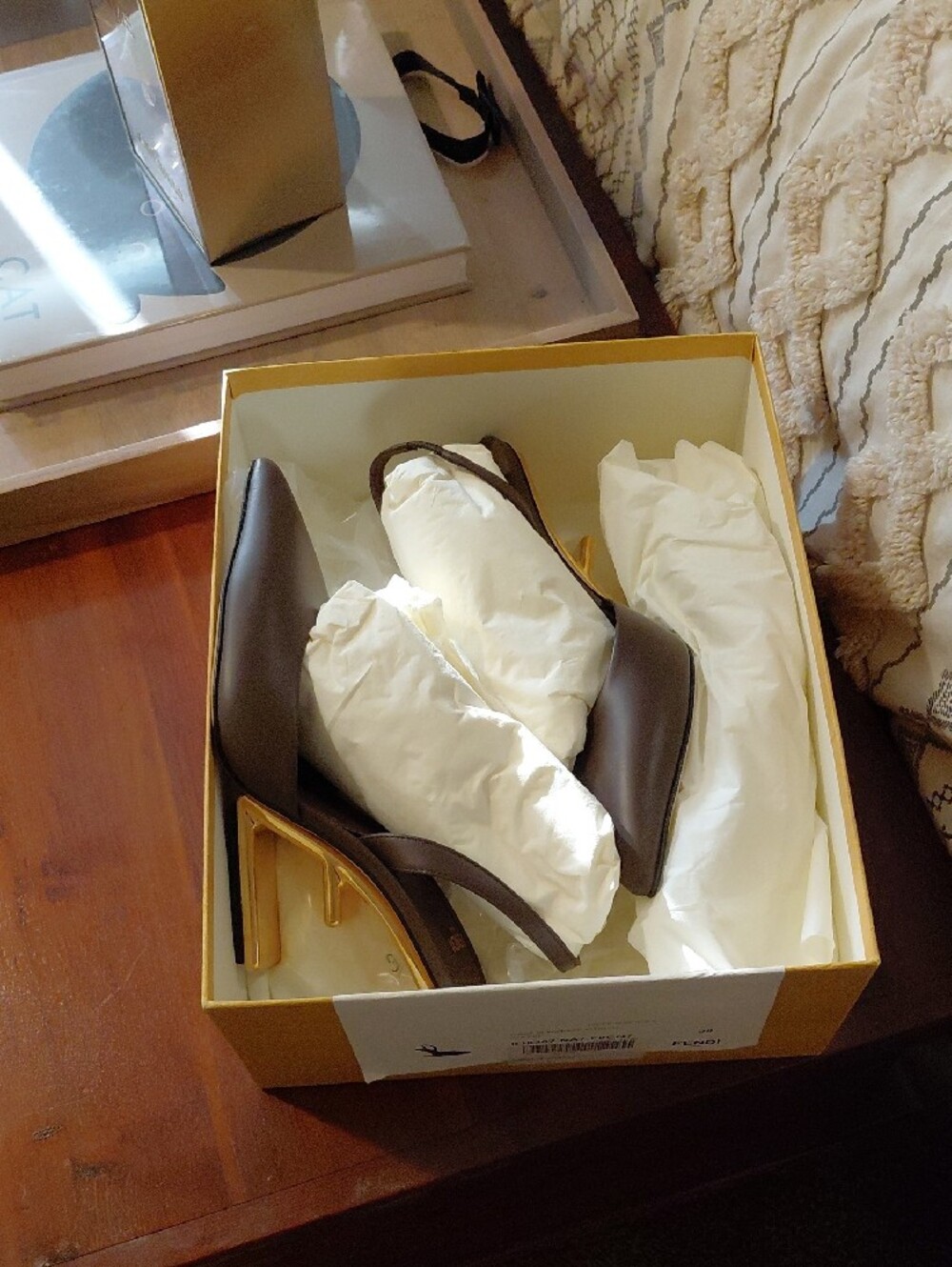 Fendi Brown Leather Slingback Pumps with Gold Heel - Picture 5 of 8